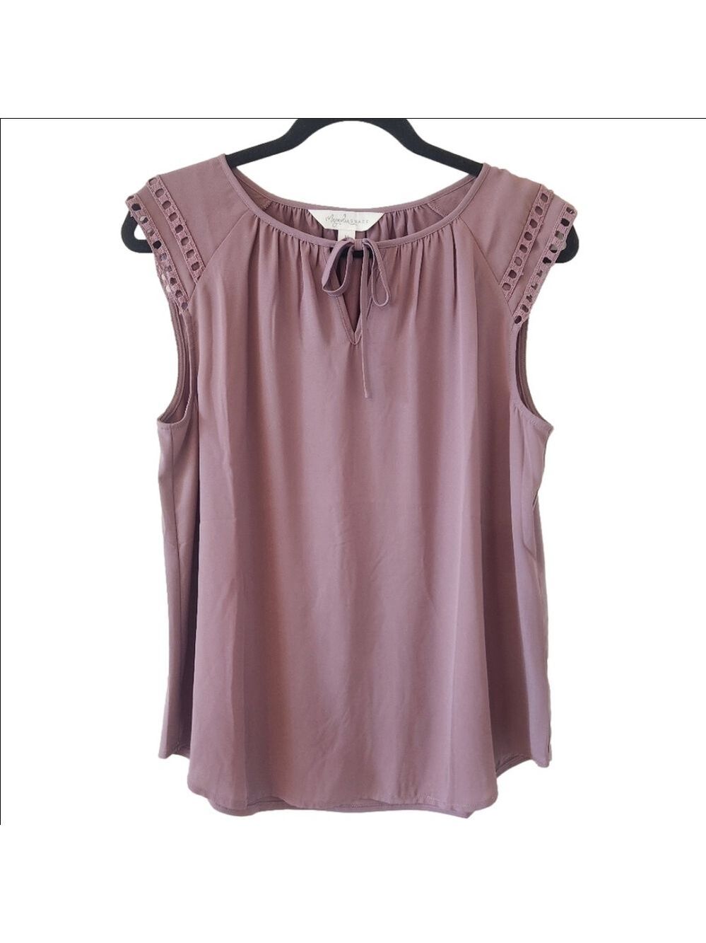 MAGNOLIA GRACE SLEEVELESS BLOUSE IN PLUM - NWOT - SIZE M